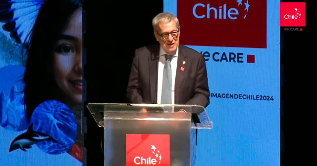 <strong>Palabras de bienvenida</br>Canciller Alberto van Klaveren</strong>